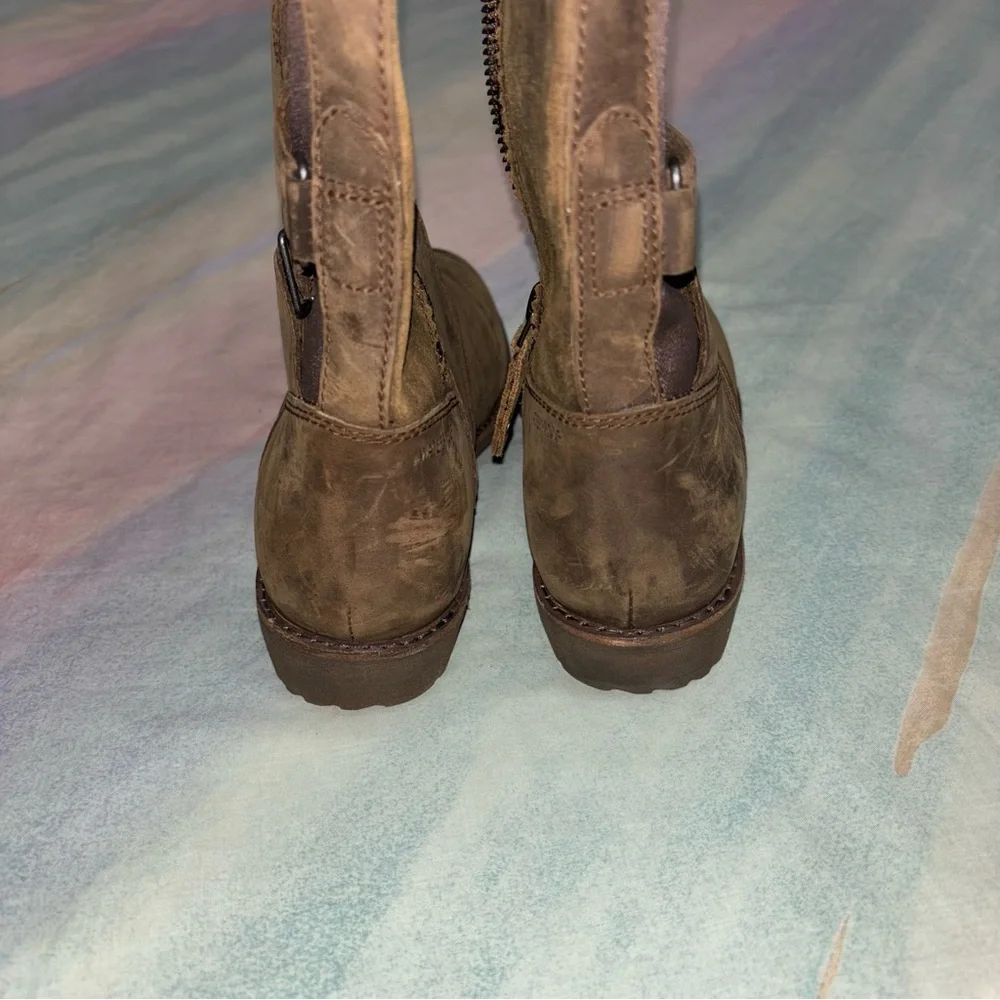 NEW Teva Ellery tall waterproof boots size 7